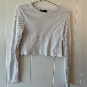 FB Sister Ribbed White Long Sleeve Shirt with Frilled Edges Size Large